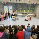 Aufführung der Theater-AG und des Schulchors